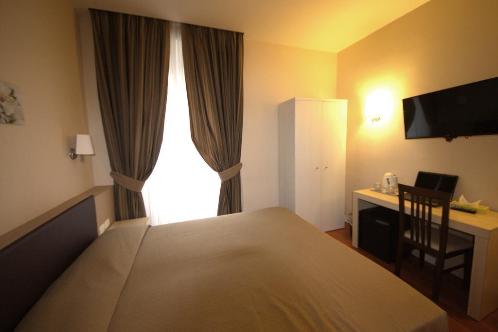 Roma Rooms Colosseum 외부 사진
