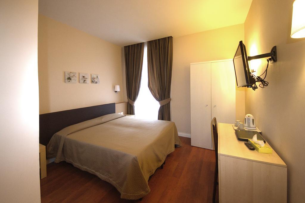 Roma Rooms Colosseum 객실 사진